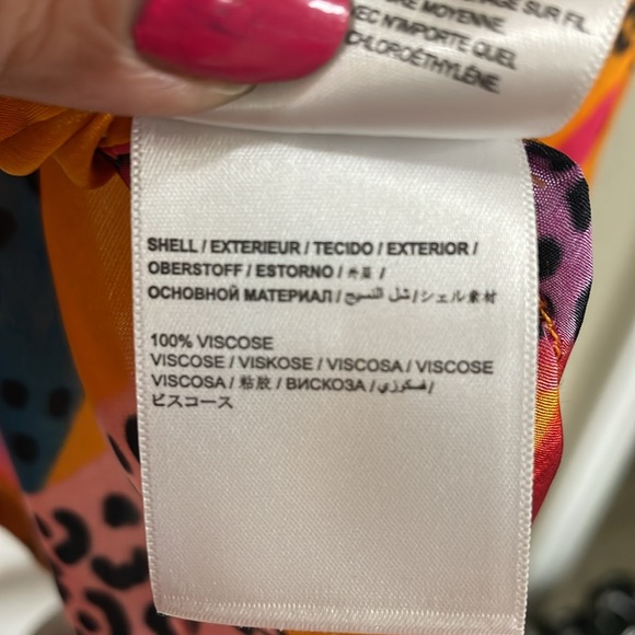 FARM Rio for Anthropologie Oversized tropical Button down . Excellent like new - Picture 8 of 8